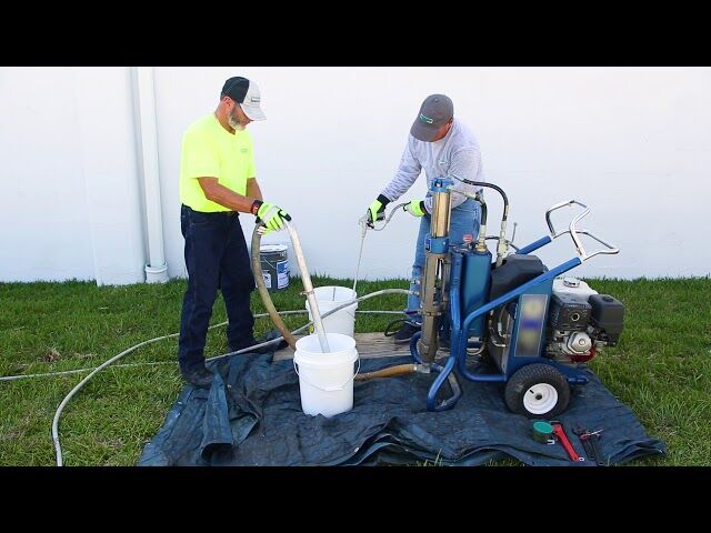 Polyglass:  Using the right spray equipment, hose and spray gun for roof coatings application